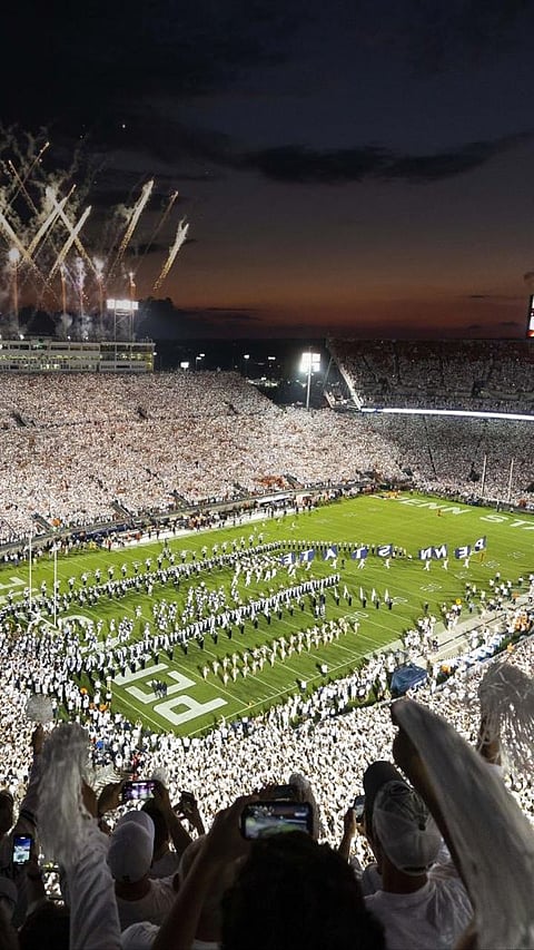 9  World's largest sports stadiums and their capacity
