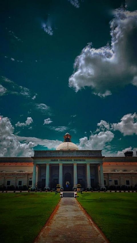 Top 5 Fashion Designing Institutes in India for Gucci and Top Fashion Brands’ Job Opportunities