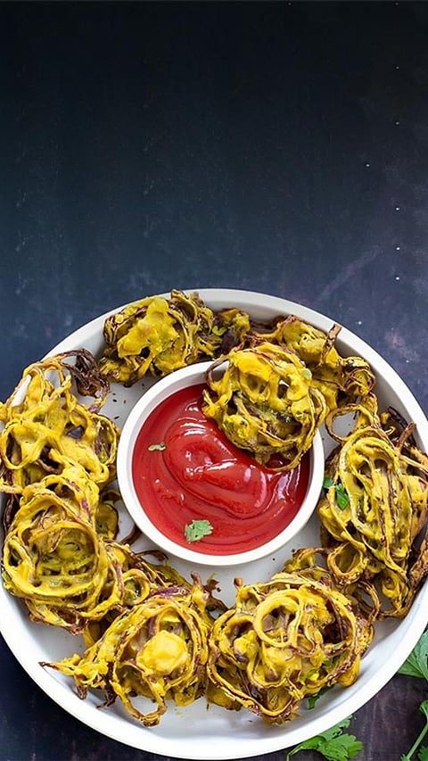 Crispy and Crunchy: 8 Nani’s Homemade Pakora and Bhajiya Recipes