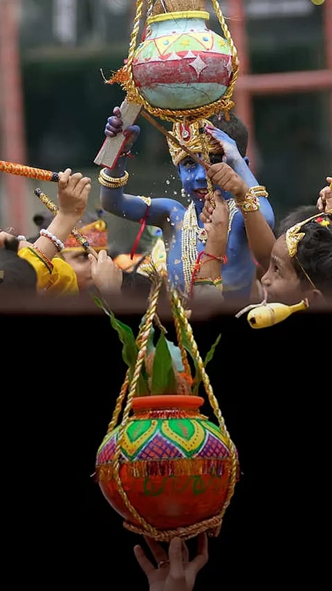 The Significance of Dahi Handi: 5 Things to Know