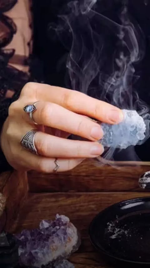 8 Powerful Ways to Remove Negative Energy