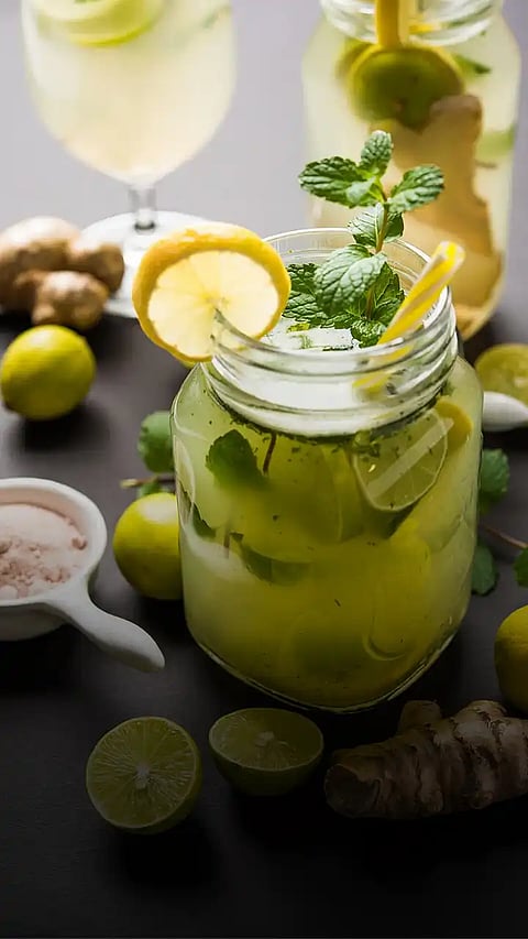 5 quick summer drinks you can make in less than one minute
