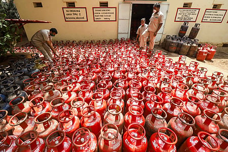 LPG Price Hike: Domestic Cylinder Up Rs 60, Commercial Up Rs 114