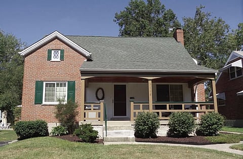 5 ￼Practical Tips for Newly Weds When Buying Your First Home