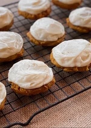 Sweet Basil & Lemon: Pumpkin Spice Cookies