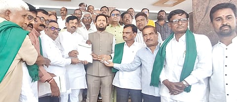 ಬಿಎಸ್​ಎಸ್​ಕೆ ಶೀಘ್ರ ಪುನಶ್ಚೇತನಗೊಳಿಸಿ