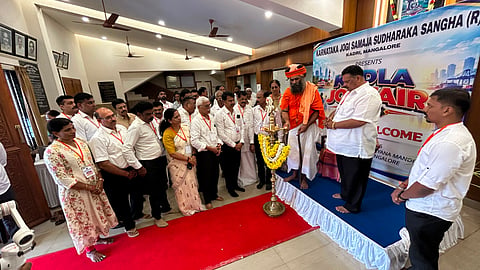 ಕದ್ರಿ ಪಾರ್ಕ್ ಸಮೀಪದ ಗೋರಕ್ಷನಾಥ ಜ್ಞಾನ ಮಂದಿರದಲ್ಲಿ ನಡೆದ ಕುಡ್ಲ ಜಾಬ್ ಫೇರ್‌ನ್ನು ರಾಜಾ ಯೋಗಿ ನಿರ್ಮಲ್‌ನಾಥ್ ಮಹಾರಾಜ್ ಉದ್ಘಾಟಿಸಿ ಚಾಲನೆ ನೀಡಿದರು.
