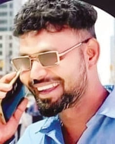 ಇರ್ಫಾನ್ ತಹಶೀಲ್ದಾರ್.