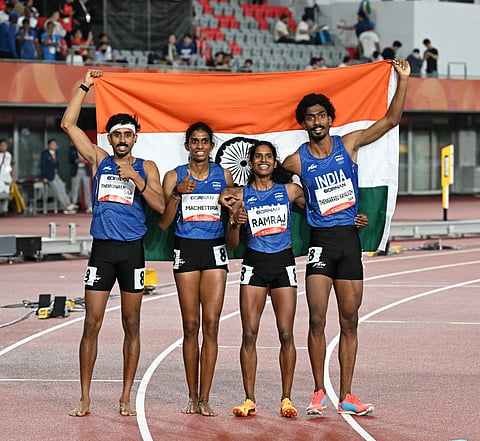 mixed 4x400m relay