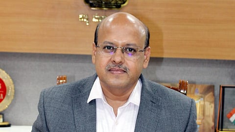 ಡಾ. ಸುರೇಶ ಬಿ. ಇಟ್ನಾಳ 