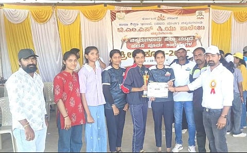 ಎನ್.ಆರ್.ಪುರ ಎಂಕೆಸಿಪಿಎಂ ಪಿಯು ಕಾಲೇಜಿನ ವಿದ್ಯಾರ್ಥಿಗಳು ಜಿಲ್ಲಾ ಮಟ್ಟದ ವಿವಿಧ ಗುಂಪು ಸ್ಪರ್ಧೆಯಲ್ಲಿ ಪ್ರಥಮ ಸ್ಥಾನ ಪಡೆದರು.