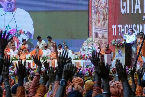 ಪಶ್ಚಿಮ ಬಂಗಾಳ ಮುಖ್ಯಮಂತ್ರಿ ಸುವೇಂದು ಅಧಿಕಾರಿ 