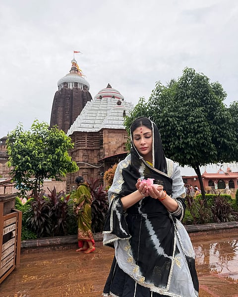 'ಜಗನ್ನಾಥ' ನ ದರ್ಶನ ಪಡೆದ ಮೌನಿ ರಾಯ್​! Mouni Roy 