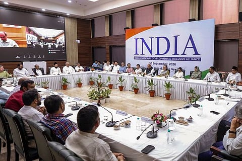 INDIA ಕೂಟದ ಸಭೆಯಿಂದ ದೂರ ಉಳಿದು ಕಾಂಗ್ರೆಸ್‌ಗೆ ಶಾಕ್ ಕೊಟ್ಟ ಅಖಿಲೇಶ್..!