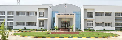 ಯಾದಗಿರಿ ಜಿಲ್ಲಾ ಪೊಲೀಸ್​ ಭವನ 