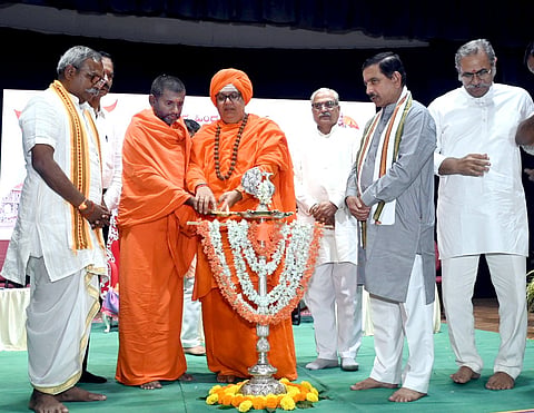 ashok singhal