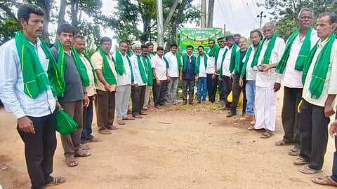 ದಿಂಡಗಾಡು ಗ್ರಾಮದಲ್ಲಿ ರೈತ ಸಂಘ ಉದ್ಘಾಟನೆ