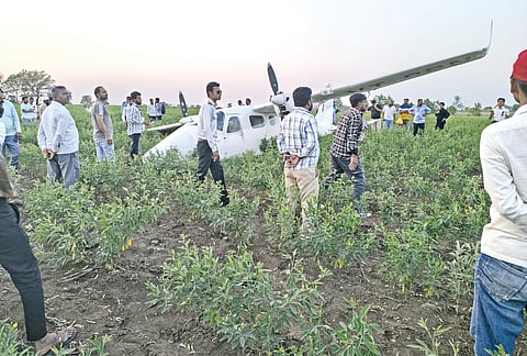 Trainee Flight emergency landing in kalaburagi