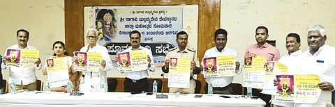  ಚಿತ್ತಾಪುರದ ತಾಪಂ ಕಚೇರಿ ಸಭಾಂಗಣದಲ್ಲಿ ಹಮ್ಮಿಕೊಂಡಿದ್ದ ನಾಗಾವಿ ಯಲ್ಲಮ್ಮ ಜಾತ್ರೋತ್ಸವ ಪೂರ್ವಭಾವಿ ಸಭೆಯಲ್ಲಿ ಭಿತ್ತಿ ಪತ್ರ ಬಿಡುಗಡೆ ಮಾಡಲಾಯಿತು. ನಾಗಯ್ಯ ಹಿರೇಮಠ, ಭಾರತಿ ದಂಡೋತಿ, ಭೀಮಣ್ಣ ಸಾಲಿ, ನಾಗರೆಡ್ಡಿ ಗೋಪಸೇನ, ನಾಗರಾಜ ಭಂಕಲಗಿ, ಮಲ್ಲಿಕಾರ್ಜುನ ಬೊಮ್ಮನಳ್ಳಿ ಇದ್ದರು.