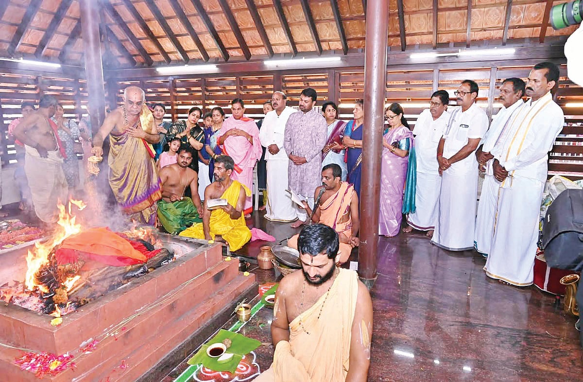 ಉಚ್ಚಿಲ ದೇವಳಕ್ಕೆ ಸಹಸ್ರಾರು ಭಕ್ತರ ಸಂದರ್ಶನ