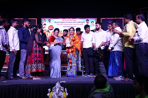 Union Minister Shobha Karandlaje, who participated in the Nandini Utsava, was felicitated.