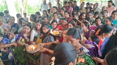 ಹುಲುಸೆಯಲ್ಲಿ ನವರಾತ್ರಿ ಪೂಜಾ ಕಾರ್ಯಕ್ರಮ