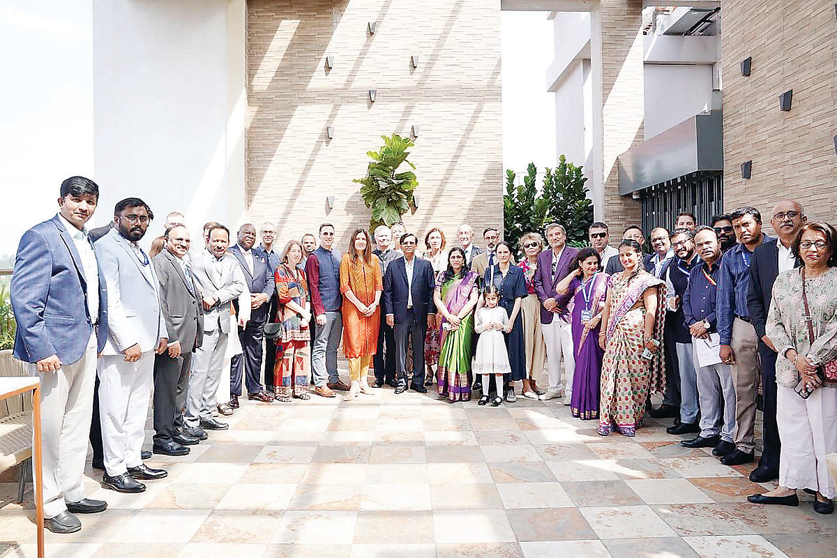 ದಸರಾಗೆ ಮಾರುಹೋದ 12 ದೇಶಗಳ ರಾಯಭಾರಿಗಳು