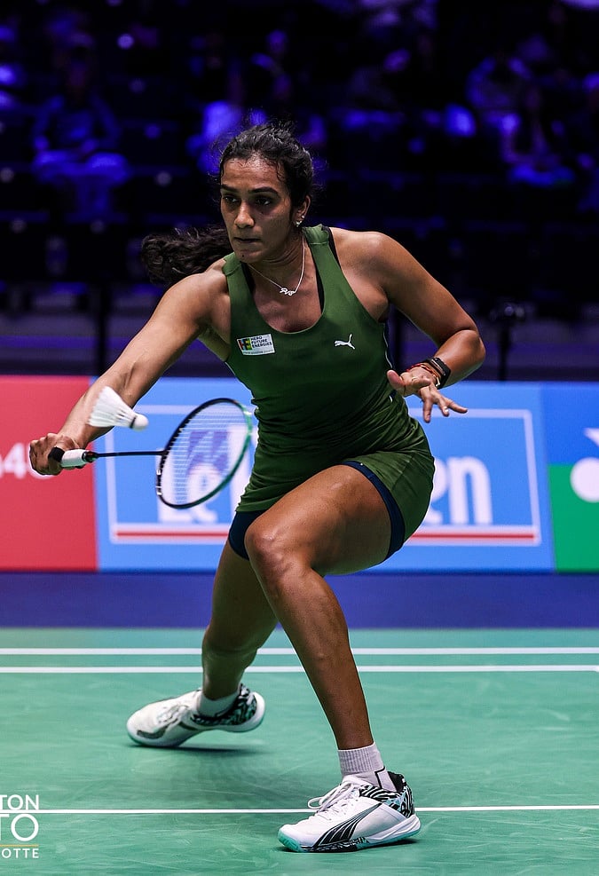 ಫ್ರೆಂಚ್​ ಓಪನ್​: 4ರ ಘಟ್ಟಕ್ಕೆ ಸಿಂಧು, ಅಶ್ಮಿತಾಗೆ ನಿರಾಸೆ
