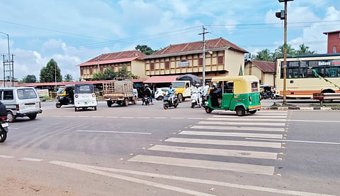 ರಾ.ಹೆ. ಕೆ.ಸಿ.ರೋಡು ಜಂಕ್ಷನ್.