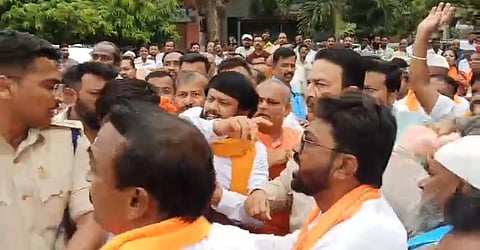 Congress BJP Fight 