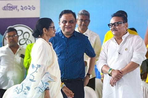 ಸಕ್ರಿಯ ರಾಜಕೀಯದಿಂದ ಹಿಂದೆ ಸರಿಯುವ ಸುಳಿವು ನೀಡಿದ ಟಿಎಂಸಿ ರೆಬೆಲ್​ ಶಾಸಕ 