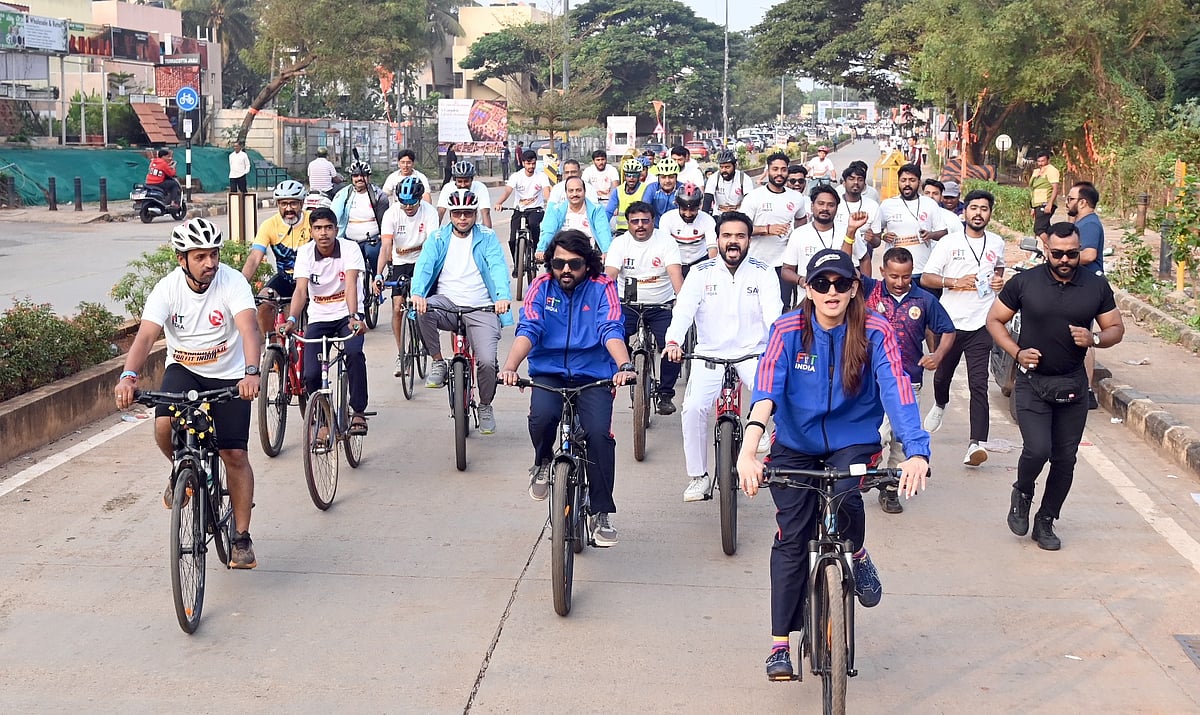 ‘ಫಿಟ್‌ನೆಸ್’ಗಾಗಿ ಸೈಕಲ್ ತುಳಿದರು, ಓಡಿದರು
