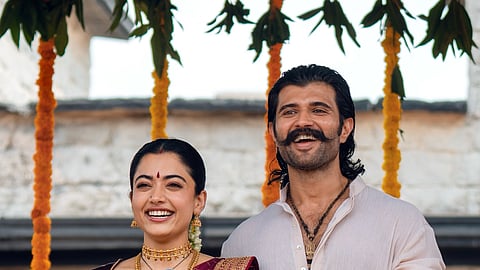 'ನನ್ನ ಹುಡುಗನ ಮೇಲೆ ಹುಚ್ಚು ಪ್ರೀತಿ ಇದೆ, ನೂರಲ್ಲ ಸಾವಿರ ಬಾರಿ ಕೇಳ್ತೇನೆ ತಪ್ಪೇನಿದೆ'; ಟ್ರೋಲಿಗರಿಗೆ ಟಾಂಗ್ ಕೊಟ್ಟ ರಶ್ಮಿಕಾ ಮಂದಣ್ಣ
