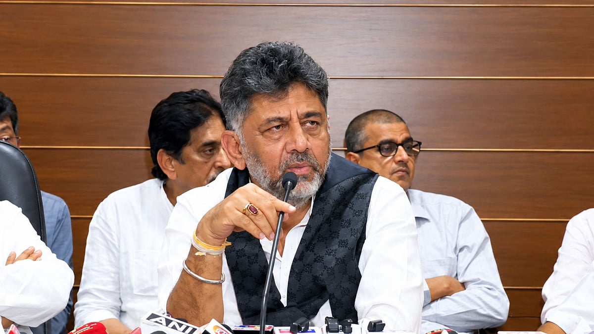 ಸಿಎಂ ಮಧ್ಯಸ್ಥಿಕೆಯಲ್ಲಿ ರೈತರು ಹಾಗೂ ಸಕ್ಕರೆ ಕಾರ್ಖಾನೆ ಮಾಲೀಕರ ಸಂಧಾನ ತಡರಾತ್ರಿ ಯಶಸ್ವಿ
