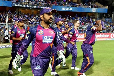 ಧೋನಿಯನ್ನು ನಾಯಕತ್ವದಿಂದ ಕೆಳಕ್ಕಿಳಿಸಿದ್ದು ನಮ್ಮೆಲ್ಲರಿಗೂ ದೊಡ್ಡ ಆಘಾತ ತಂದಿತ್ತು: ಐಪಿಎಲ್‌ನ ರಹಸ್ಯ ಬಿಚ್ಚಿಟ್ಟ ಮಾಜಿ ಆಟಗಾರ! | MS Dhoni
