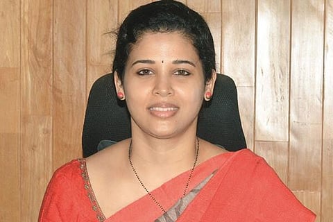Rohini Sindhuri (2)