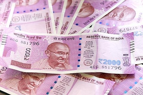 New indian 2000 Rs Currency Note