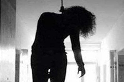 Girl Sucide vvani