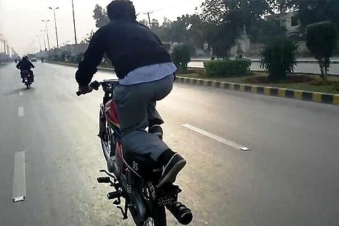 Bike Wheeling (1)