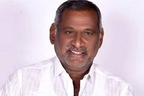 Madhuswmyy (1)