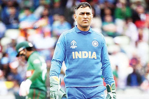 dhoni