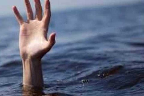 drowning-12