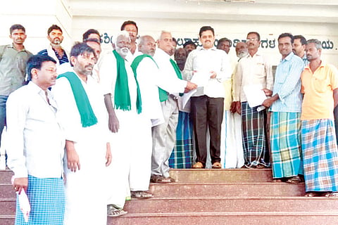 030120 Hadagali Farmers Appeal