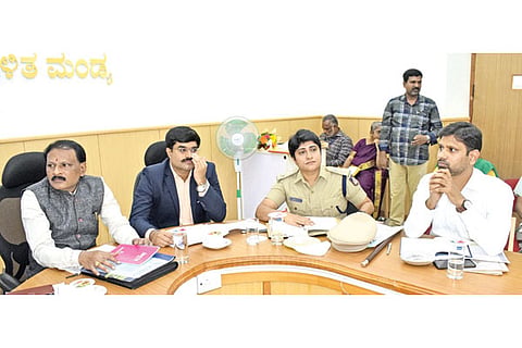 08_01_Mdy_Safayi Karmachari Sabhe 1