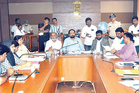 120120 Kanagiri Lakshman Savadi Meeting