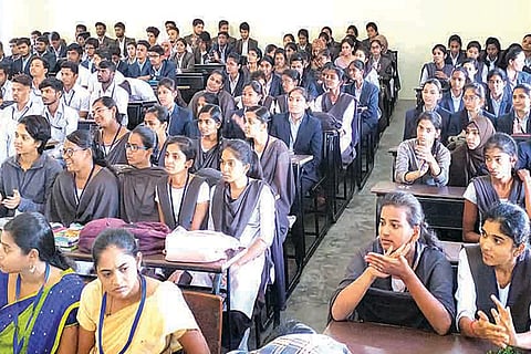 220120 Ballari Veerashaiva Vidyalaya Vivekananda Jayanti