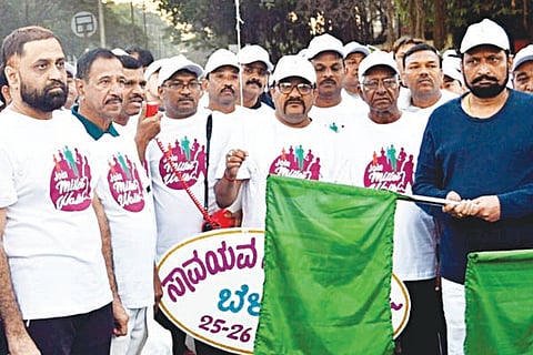 24manju2-Web
