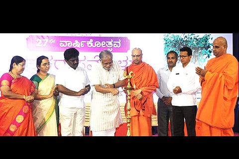25TMK_Sureshkumar_Ashrama