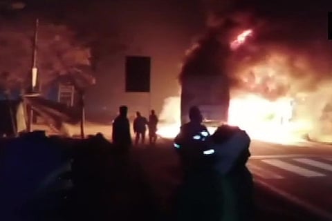 Bus Fire 11 jan 10