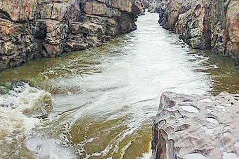 Mekedatu 3 jan 20